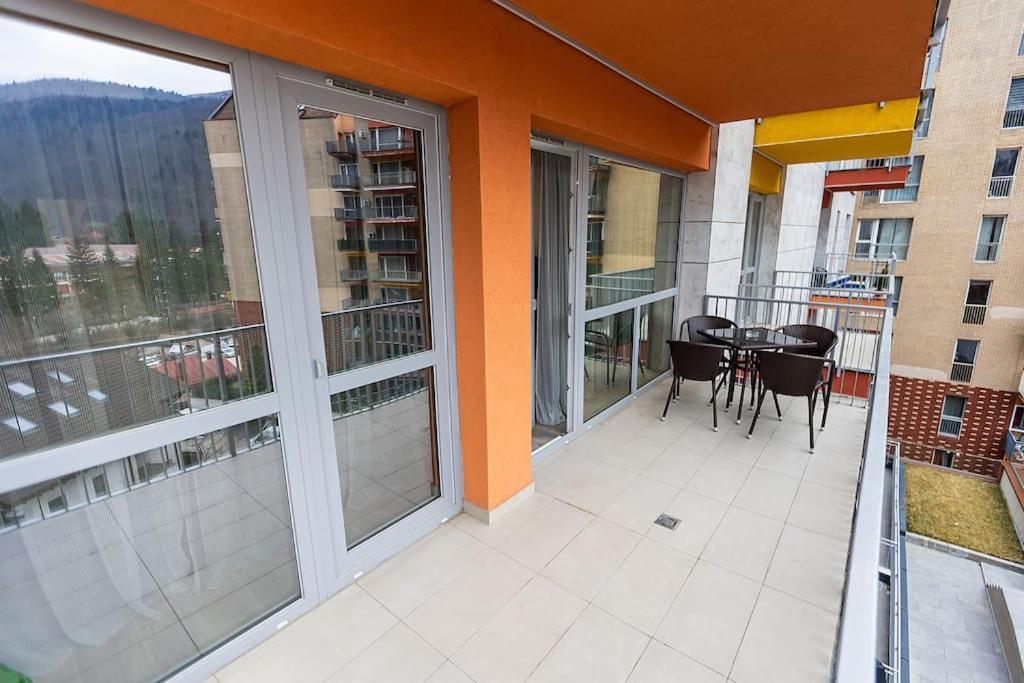 Royal Family Apartment Sinaia Luaran gambar