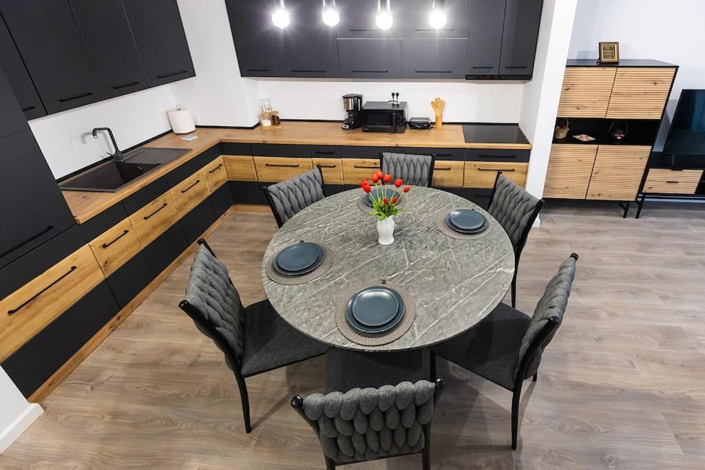 Royal Family Apartment Sinaia Luaran gambar