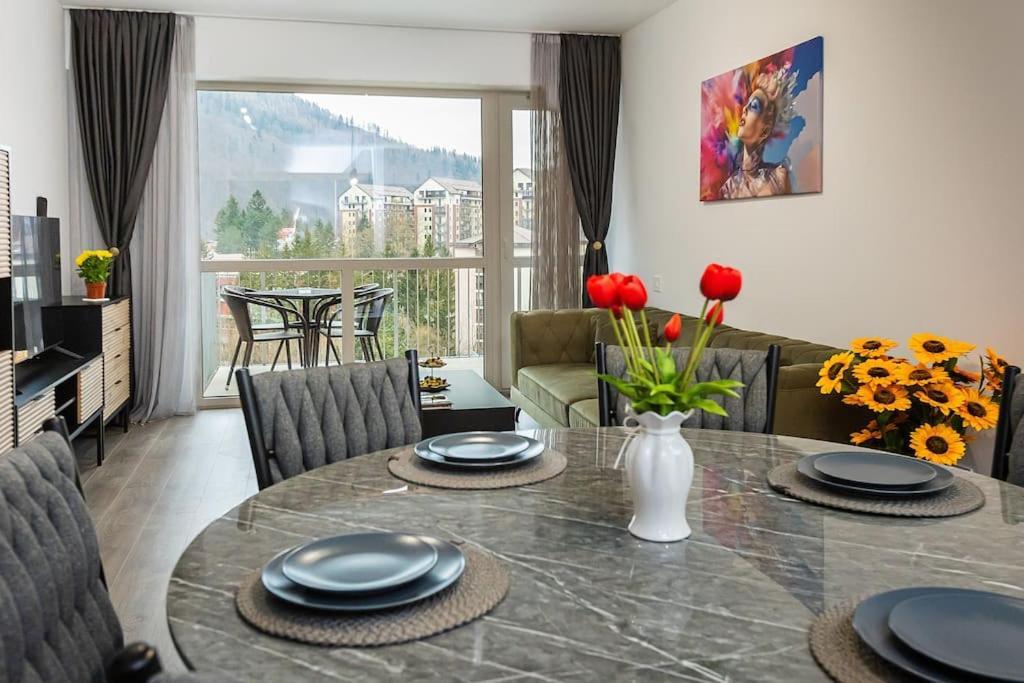 Royal Family Apartment Sinaia Luaran gambar